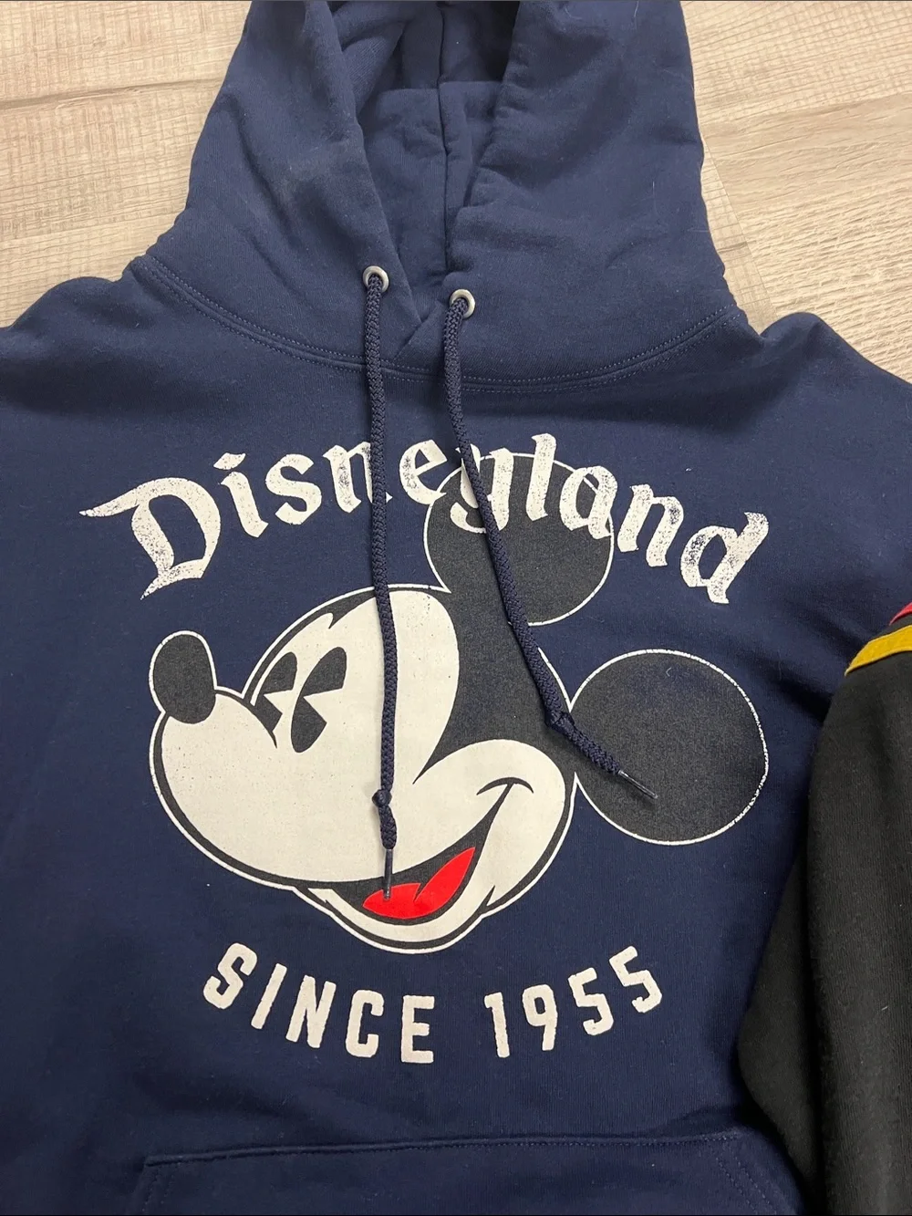 Disney unisex Navy Hoodie & Black Crewneck with Mickey Graphics sz Small